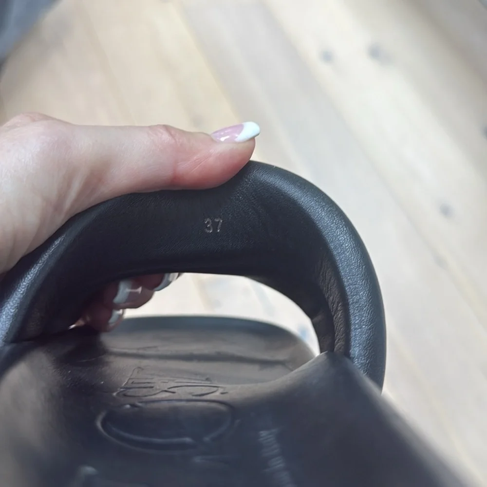 CLOSED Slipper Sandal - Picture 8 of 8